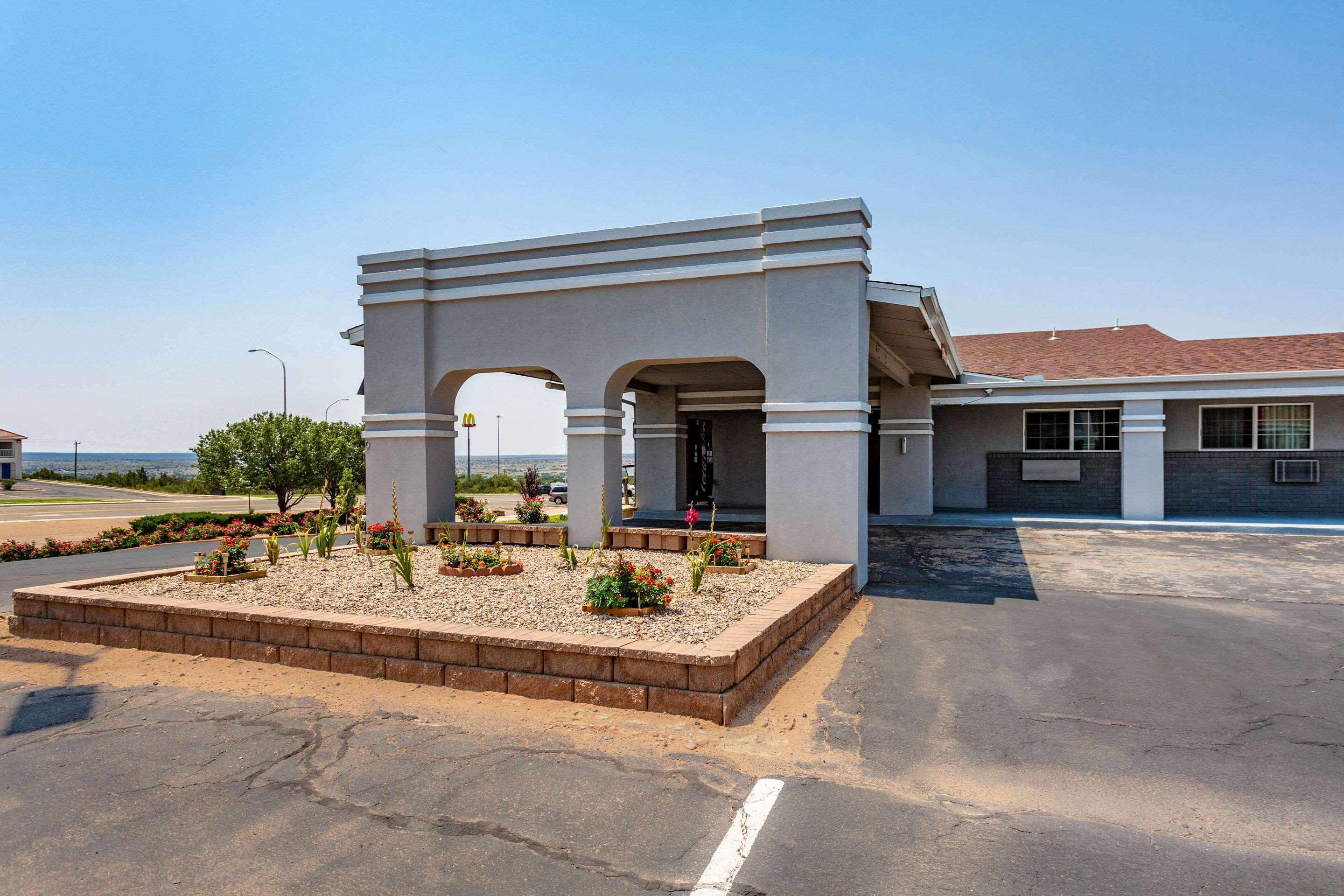 Econo Lodge Inn & Suites Santa Rosa Exterior foto